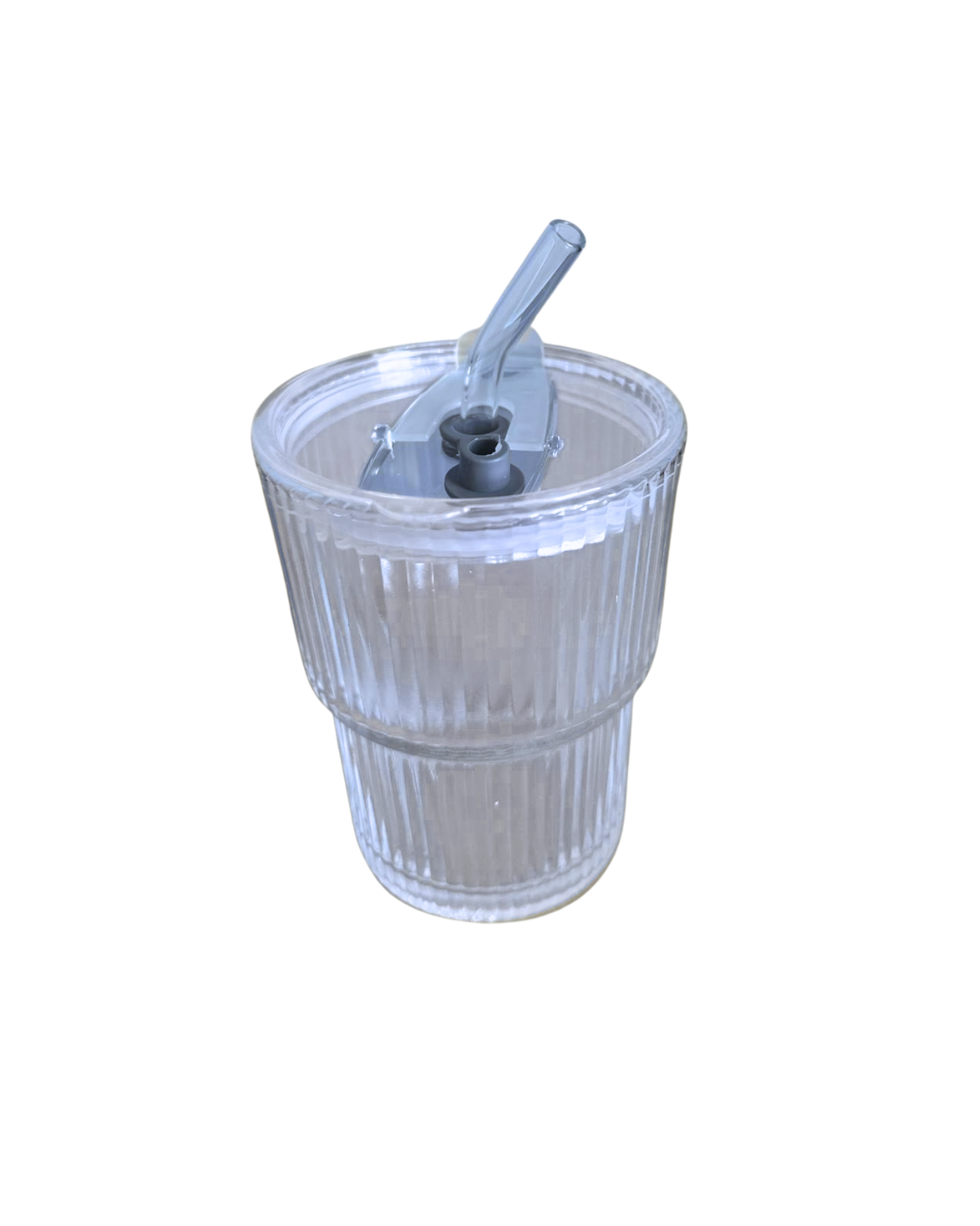 כוס זכוכית שקופה